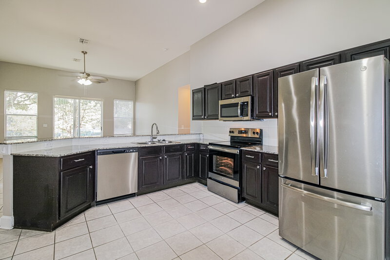 2,030/Mo, 5235 Greystone Dr Spring Hill, FL 34609 Kitchen View 2