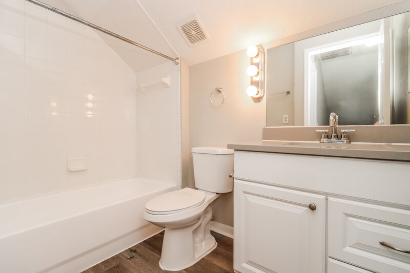 3,640/Mo, 1806 Horsechestnut Ct Trinity, FL 34655 Bathroom View