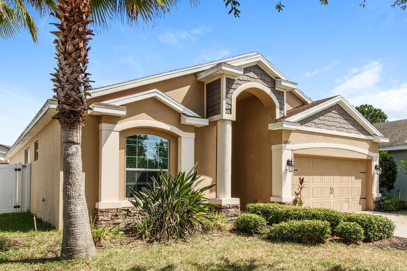 2,355/Mo, 12307 Cricklewood Dr Spring Hill, FL 34610 Front View