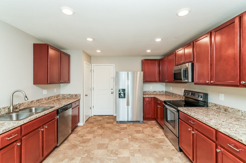 2,280/Mo, 10635 Laguna Plains Drive Riverview, FL 33578 Kitchen View