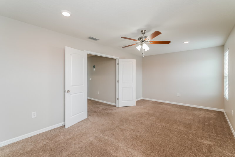 2,400/Mo, 10635 Laguna Plains Drive Riverview, FL 33578 Main Bedroom View