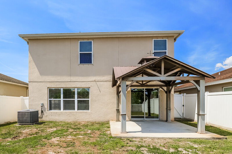 2,280/Mo, 10635 Laguna Plains Drive Riverview, FL 33578 Rear View