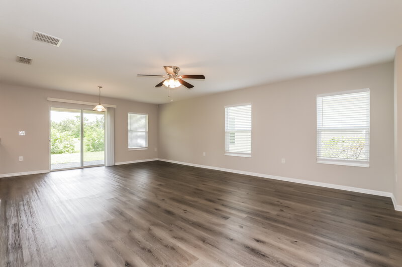 3,690/Mo, 10716 Southern Forest Dr Riverview, FL 33578 Living Room View 2