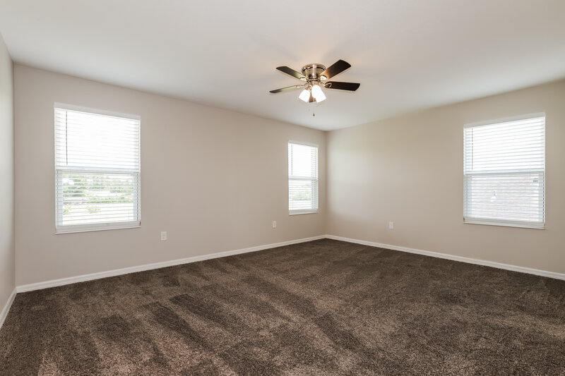 3,690/Mo, 10716 Southern Forest Dr Riverview, FL 33578 Main Bedroom View 3