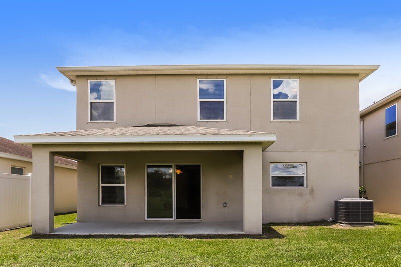 3,690/Mo, 10716 Southern Forest Dr Riverview, FL 33578 Rear View