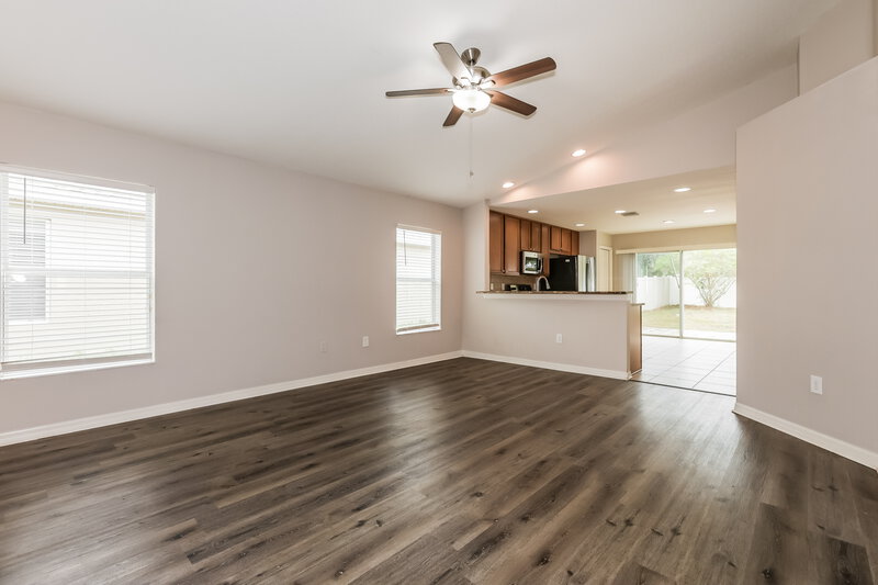 3,170/Mo, 10323 Holland Rd Riverview, FL 33578 Living Room View 3