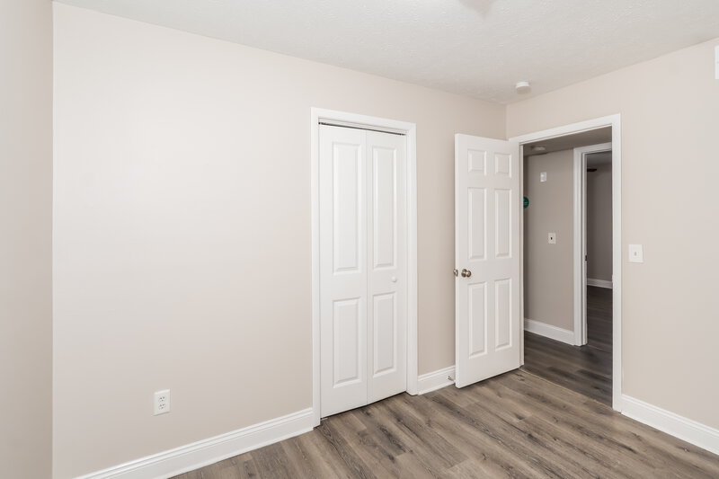 2,090/Mo, 4914 Reagan Ave Seffner, FL 33584 Bedroom View 2