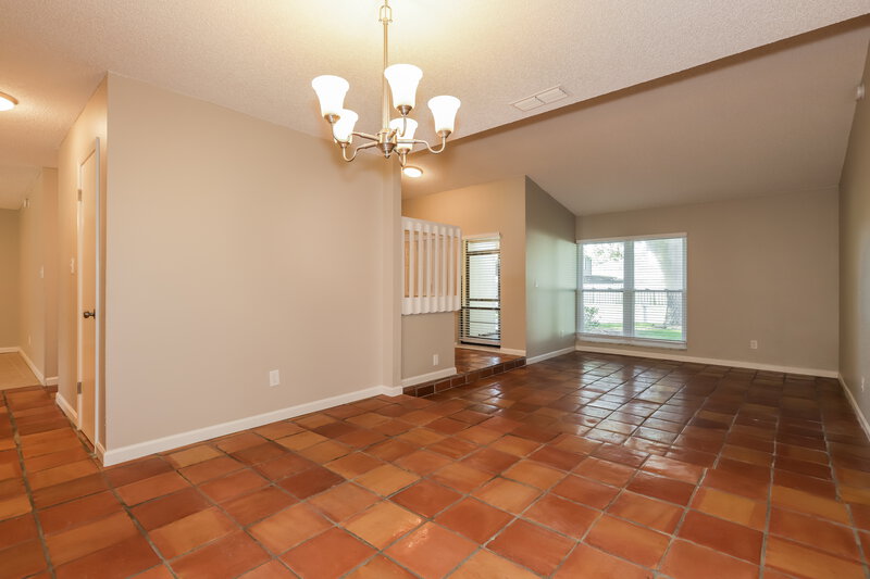 2,595/Mo, 1206 Letona Ln Valrico, FL 33596 Dining Room View