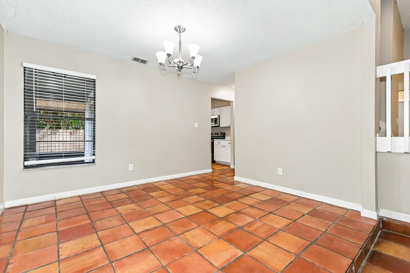 2,580/Mo, 1206 Letona Ln Valrico, FL 33596 Dining Room View