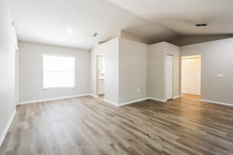 2,530/Mo, 1023 Malletwood Dr Brandon, FL 33510 Bedroom View 2