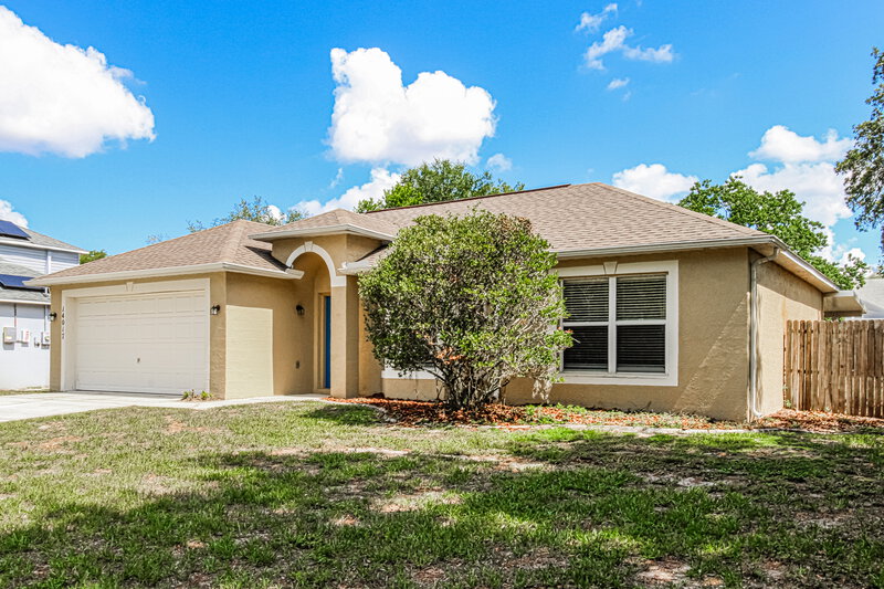 2,025/Mo, 14017 Tudor St Spring Hill, FL 34609 Front View
