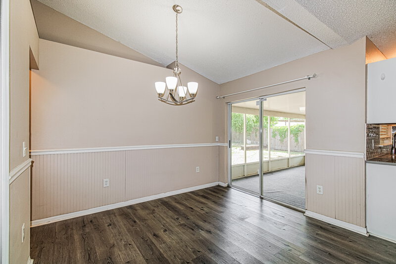 2,025/Mo, 14017 Tudor St Spring Hill, FL 34609 Dining Room View