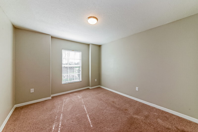 1,935/Mo, 1339 Pasadena Bloom Ln Ruskin, FL 33570 Bedroom View