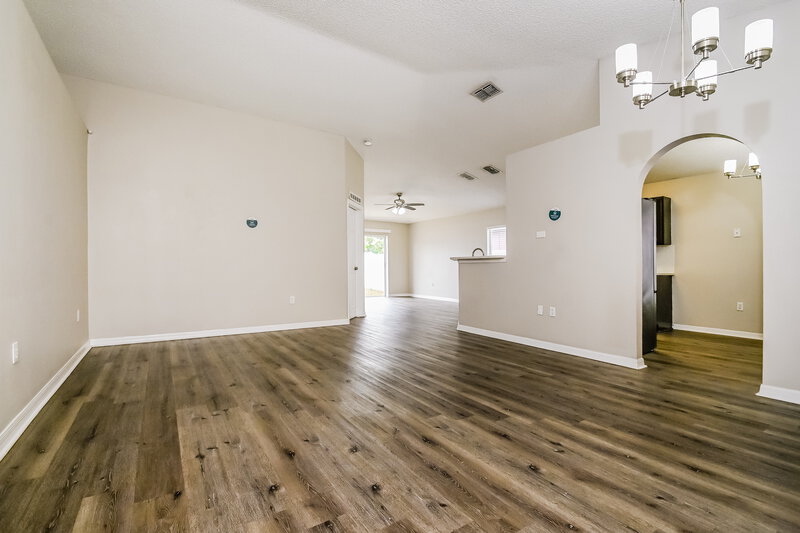3,550/Mo, 12913 Brookcrest Place Riverview, FL 33578 Living Room View 2