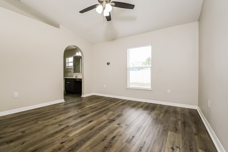 3,550/Mo, 12913 Brookcrest Place Riverview, FL 33578 Main Bedroom View