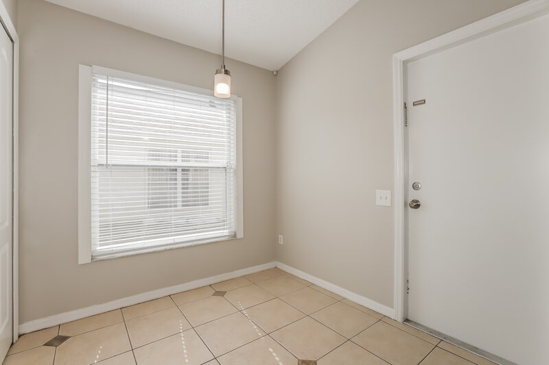 2,525/Mo, 12612 Early Run Ln Riverview, FL 33578 Breakfast Nook View
