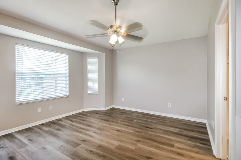 1,895/Mo, 18032 Birdwater Dr Tampa, FL 33647 Main Bedroom View 3