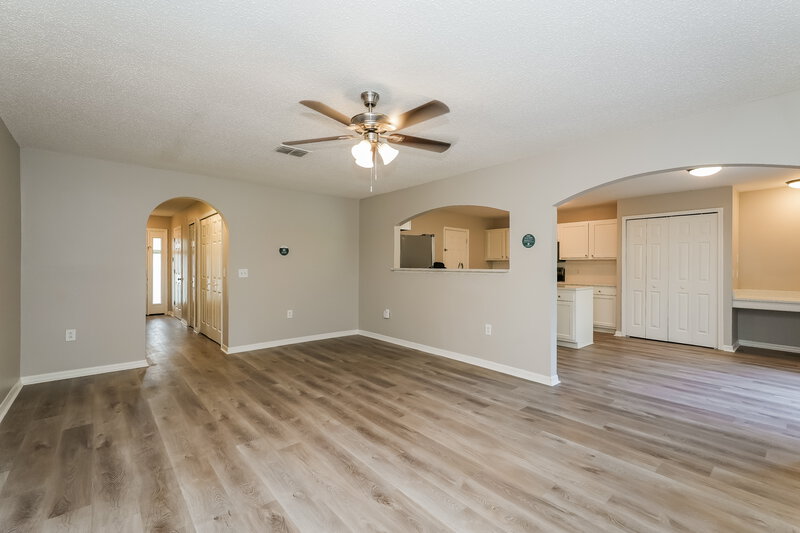 2,370/Mo, 30643 Birdhouse Dr Wesley Chapel, FL 33545 Living Room View 2