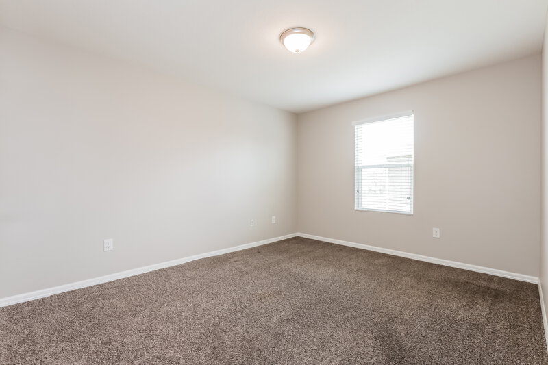 2,315/Mo, 10220 Newminster Loop Ruskin, FL 33573 Bedroom View 2