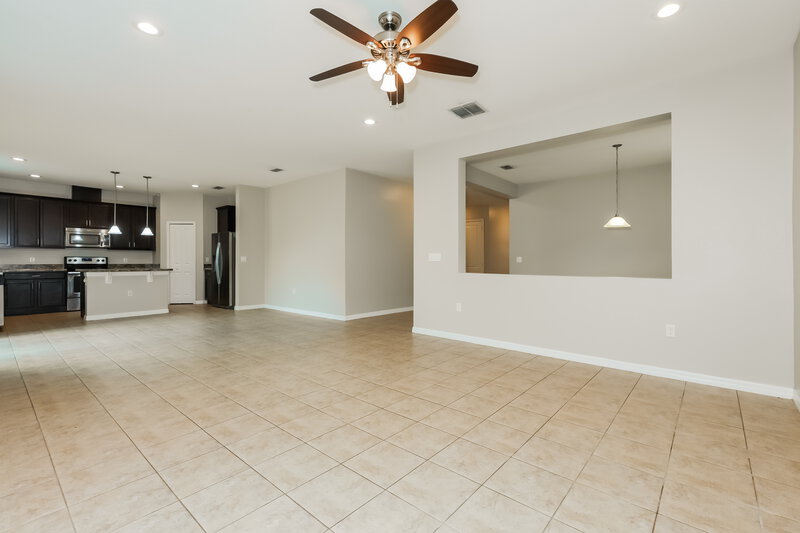 2,640/Mo, 1309 Canyon Oaks Dr Brandon, FL 33510 Living Room View 3