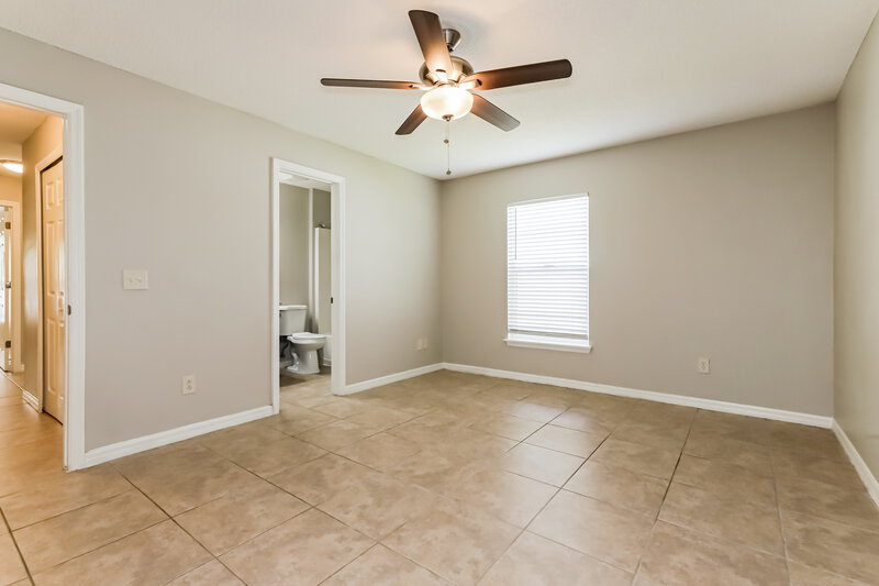 2,145/Mo, 25040 Hyde Park Blvd Land O Lakes, FL 34639 Main Bedroom View