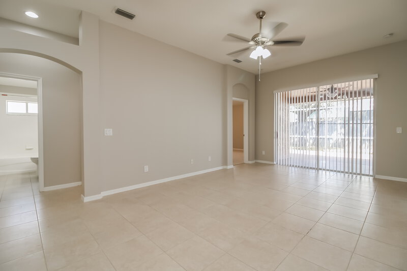 2,380/Mo, 11704 Pure Pebble Dr Riverview, FL 33569 Living Room View
