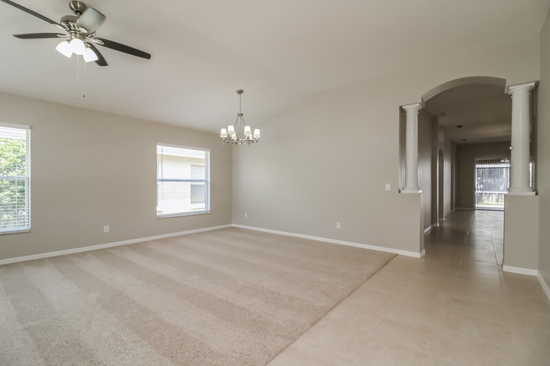 2,380/Mo, 11704 Pure Pebble Dr Riverview, FL 33569 Family Room View