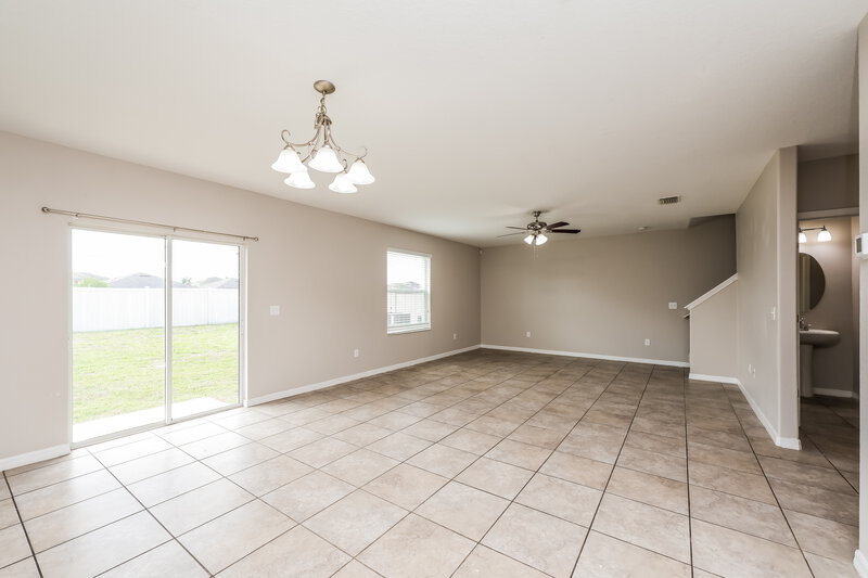 2,475/Mo, 1625 Climbing Dayflower Dr Ruskin, FL 33570 Dining Room View 2