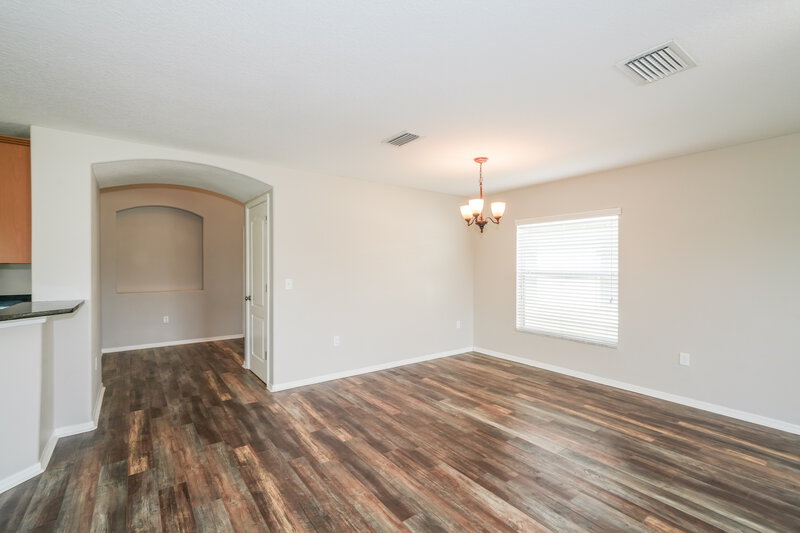 2,235/Mo, 7614 Maroon Peak Dr Ruskin, FL 33573 Dining Room View 2