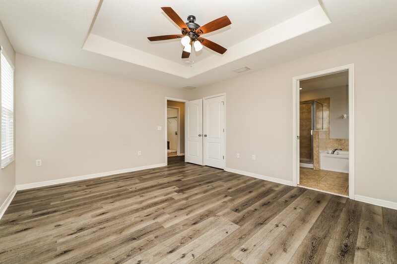 2,025/Mo, 7614 Maroon Peak Dr Ruskin, FL 33573 Main Bedroom View