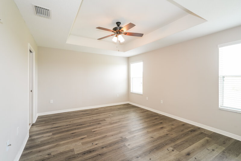 2,235/Mo, 7614 Maroon Peak Dr Ruskin, FL 33573 Main Bedroom View