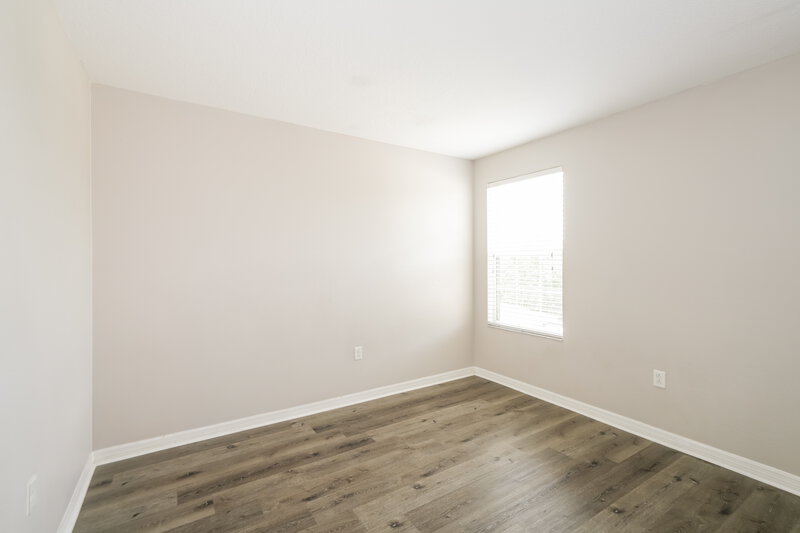 2,235/Mo, 7614 Maroon Peak Dr Ruskin, FL 33573 Bedroom View 2