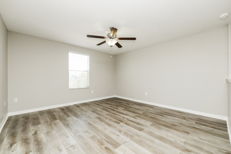 2,400/Mo, 8302 Cherry Branch Dr Ruskin, FL 33573 Bedroom View 5