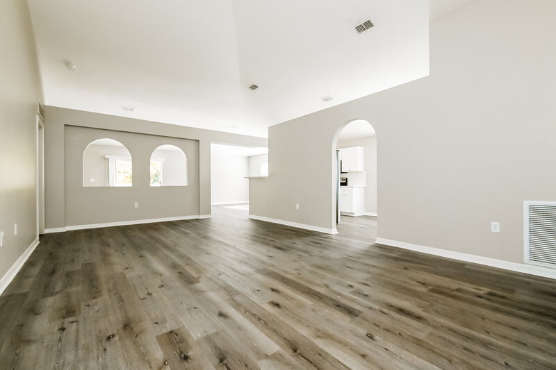 2,085/Mo, 1511 Alhambra Crest Dr Ruskin, FL 33570 Living Room View