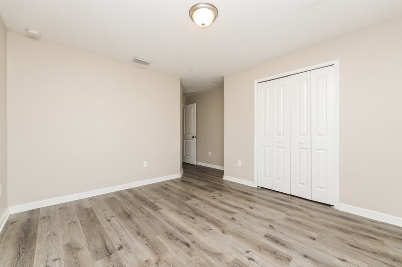 2,100/Mo, 1505 Climbing Dayflower Dr Ruskin, FL 33570 Bedroom View 2