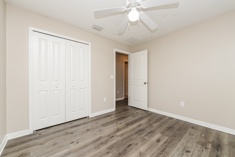 2,100/Mo, 1505 Climbing Dayflower Dr Ruskin, FL 33570 Bedroom View 6