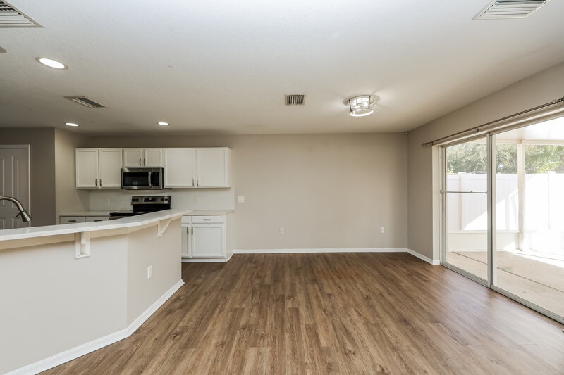 2,115/Mo, 10435 Frog Pond Dr Riverview, FL 33569 Dining Room View