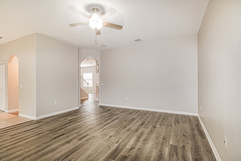 2,275/Mo, 4023 Braemere Dr Spring Hill, FL 34609 Family Room View