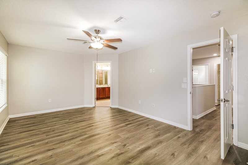 2,275/Mo, 4023 Braemere Dr Spring Hill, FL 34609 Main Bedroom View