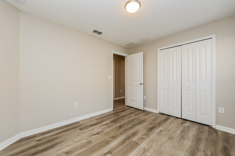 1,985/Mo, 15509 Caynor Ash Ln Ruskin, FL 33573 Bedroom View 2