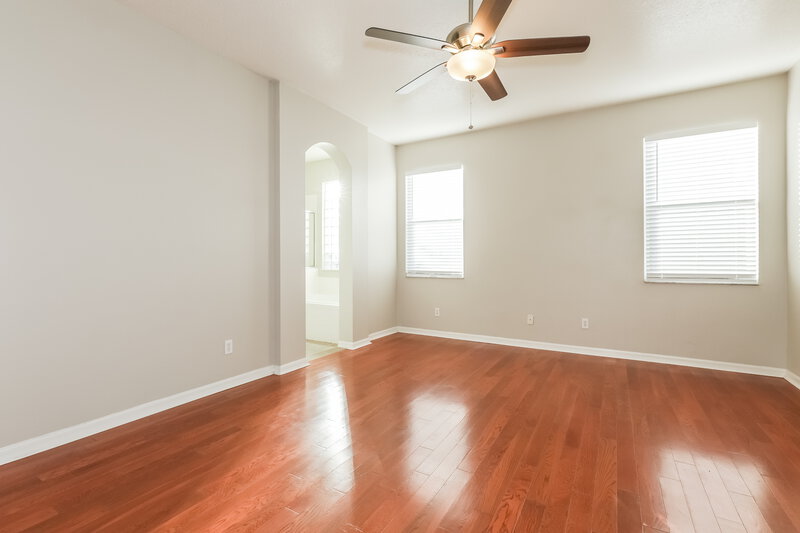 2,345/Mo, 1613 Wakefield Dr Brandon, FL 33511 Main Bedroom View 2