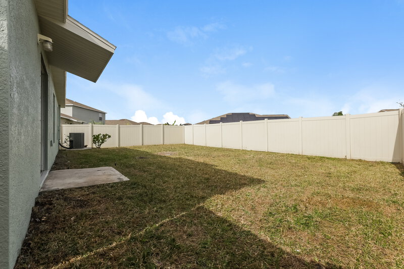 2,035/Mo, 6724 Trent Creek Dr Ruskin, FL 33573 Rear View 2