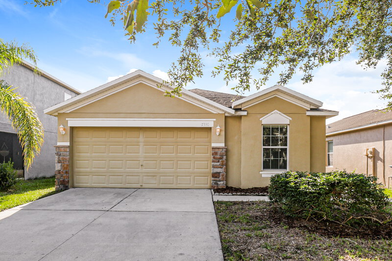 1,980/Mo, 7331 Lumber Port Drive Ruskin, FL 33573 External View