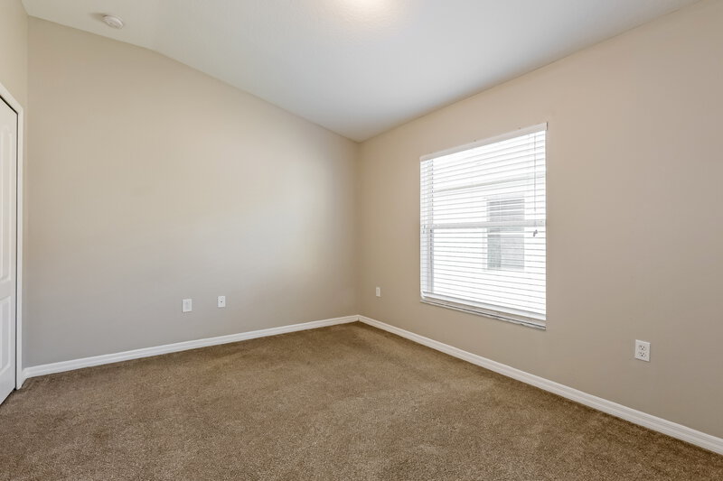 1,980/Mo, 7331 Lumber Port Drive Ruskin, FL 33573 Bedroom View