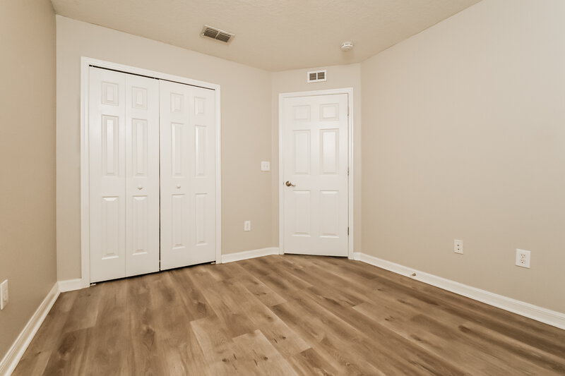 2,035/Mo, 6127 Skylarkcrest Dr Lithia, FL 33547 Bedroom View 2