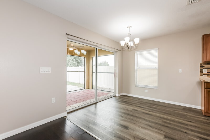2,030/Mo, 7304 Lumber Port Dr Ruskin, FL 33573 Breakfast Nook View