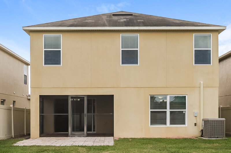 2,030/Mo, 7304 Lumber Port Dr Ruskin, FL 33573 Rear View