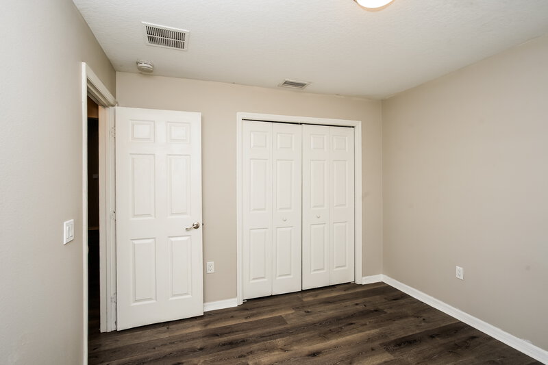 2,360/Mo, 1201 Sheridan Bay Dr Ruskin, FL 33570 Bedroom View 2