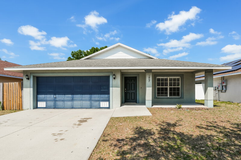 1,930/Mo, 1407 21st St SE Ruskin, FL 33570 External View