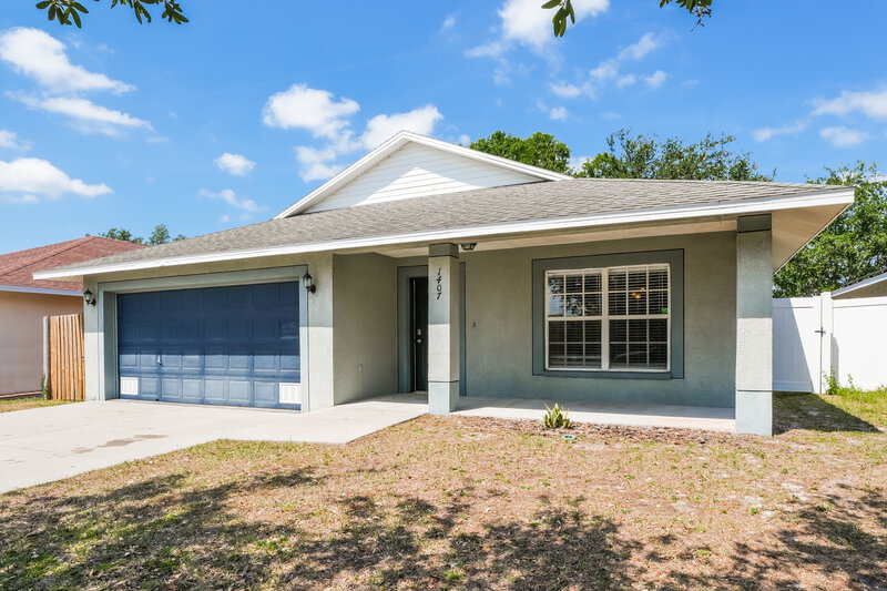 1,930/Mo, 1407 21st St SE Ruskin, FL 33570 Front View